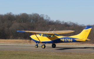 Cessna 182D Pathfinder Plane